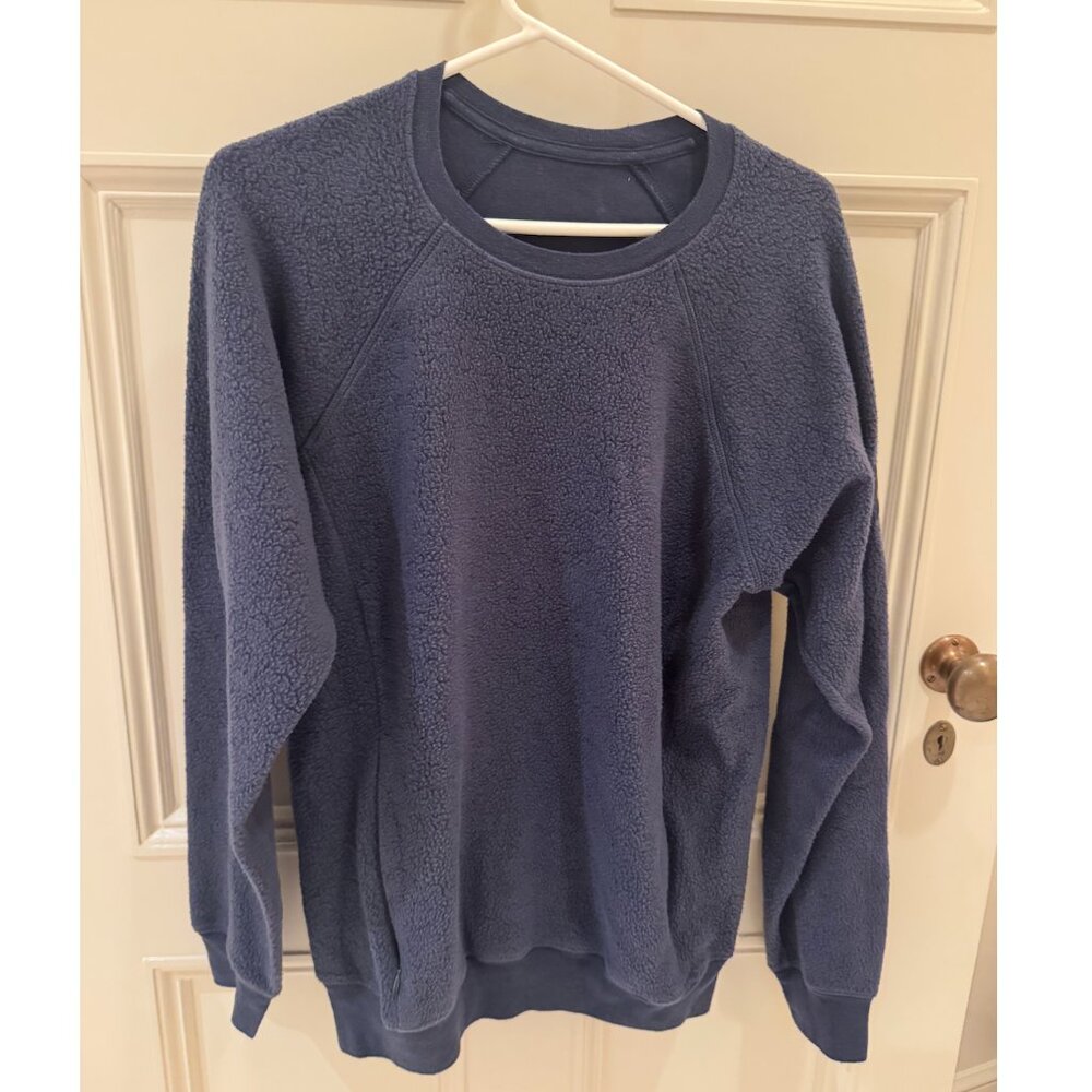 ALO Triumph Restore Crew Neck Sweatshirt Navy size large